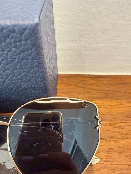 Dior Sunglasses with Gold Frame main image 6